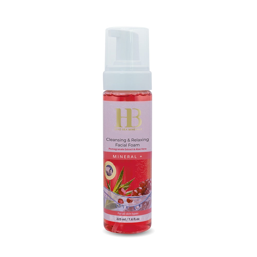 HB Valomosios ir raminamosios veido putos su vitaminais A+E 225 ml